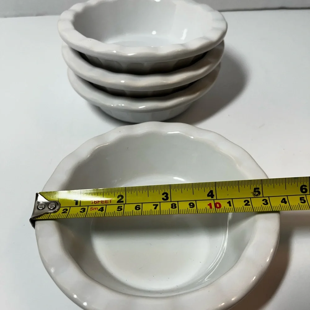 Palm Restaurant Ceramic Mini Fluted Pie Dishes